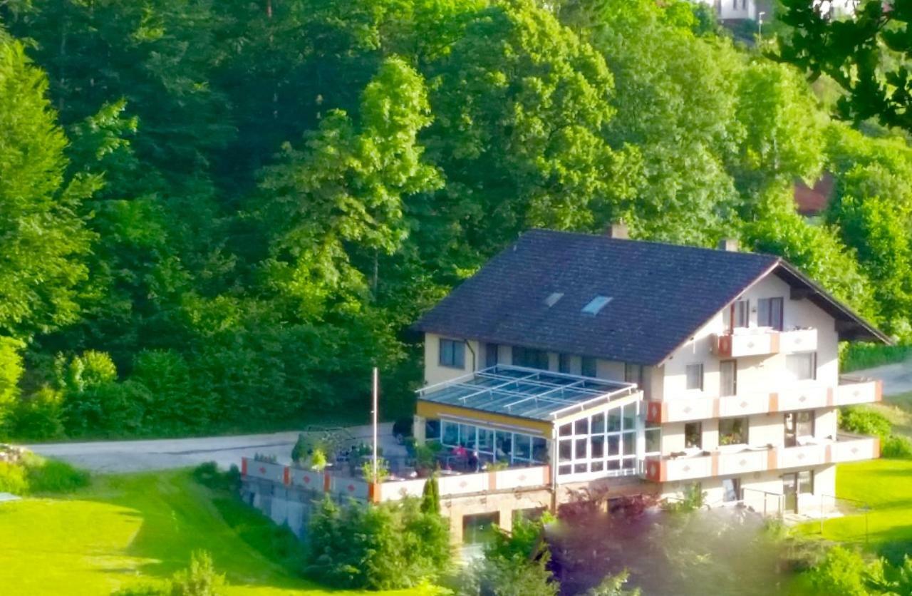 Hotel-Pension Haus Hubertus Weigendorf Eksteriør bilde