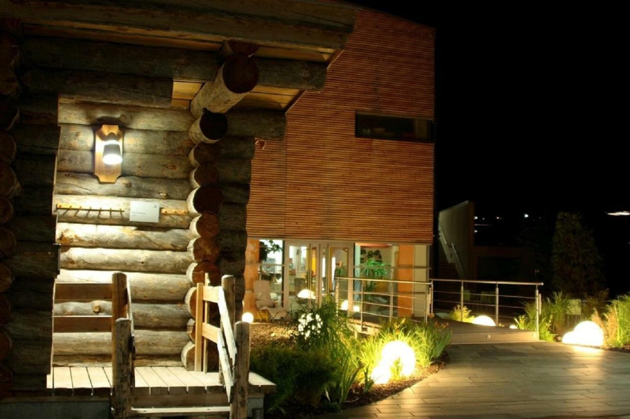 Hotel-Pension Haus Hubertus Weigendorf Eksteriør bilde